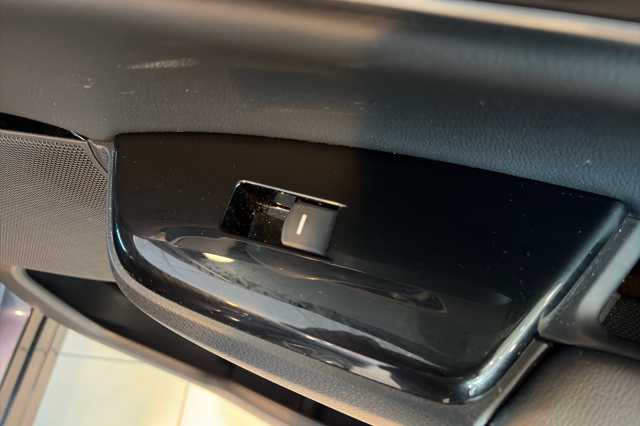 Honda CR-V Hybrid 2.0 i-MMD Hybrid SR 5dr eCVT 