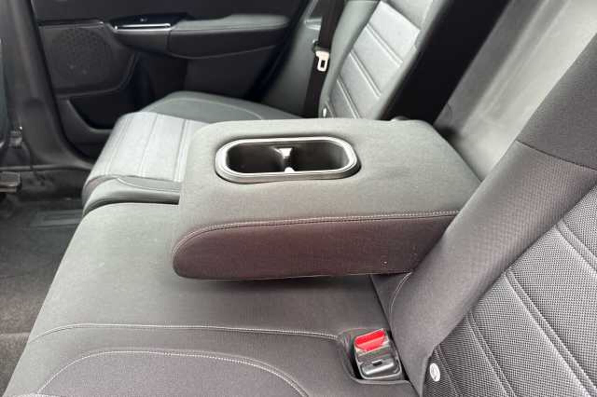 Honda CR-V Hybrid 2.0 i-MMD Hybrid SE 2WD 5dr eCVT 