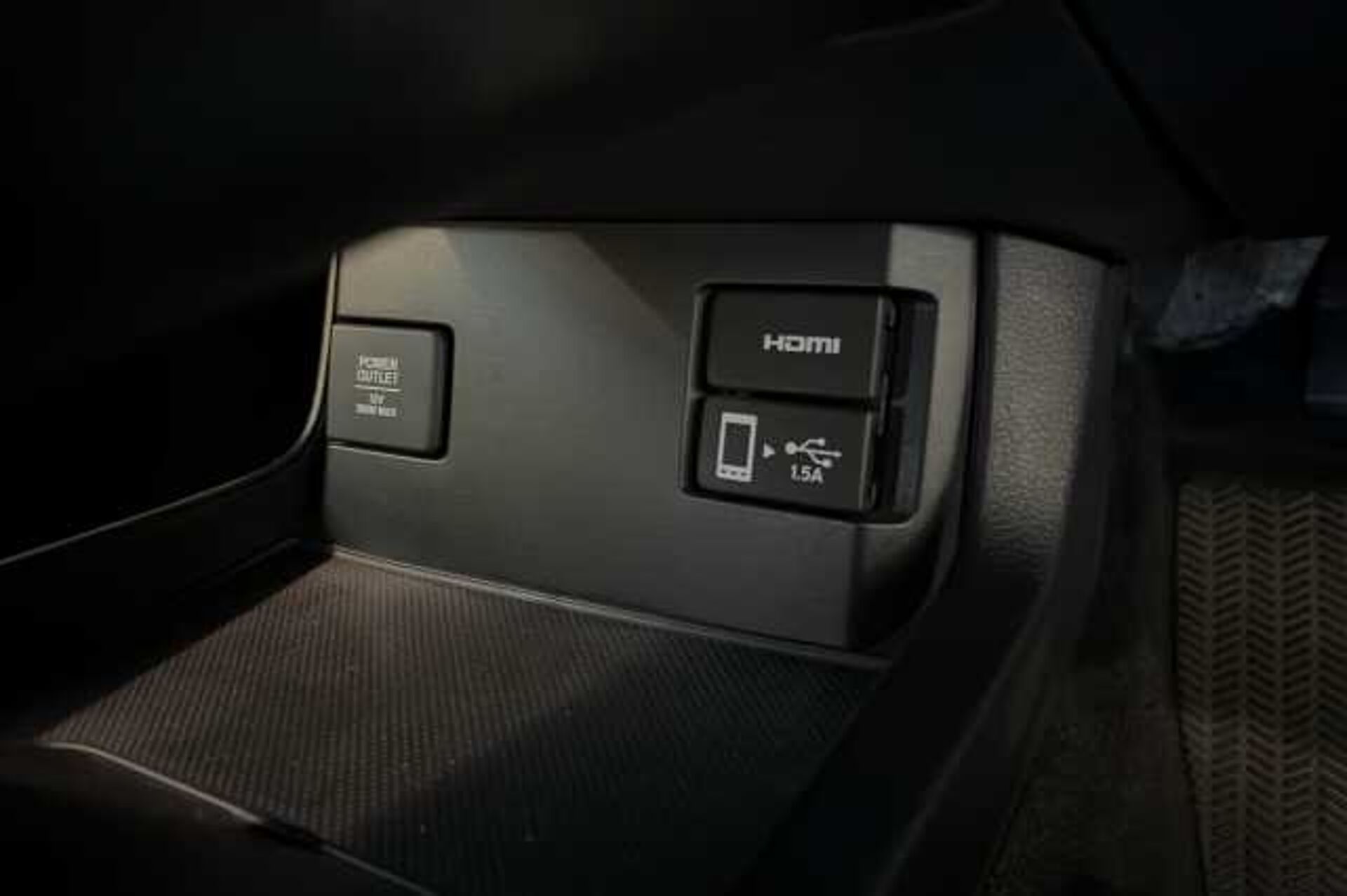 Honda Civic 1.5 VTEC Turbo Sport Plus 5dr CVT 