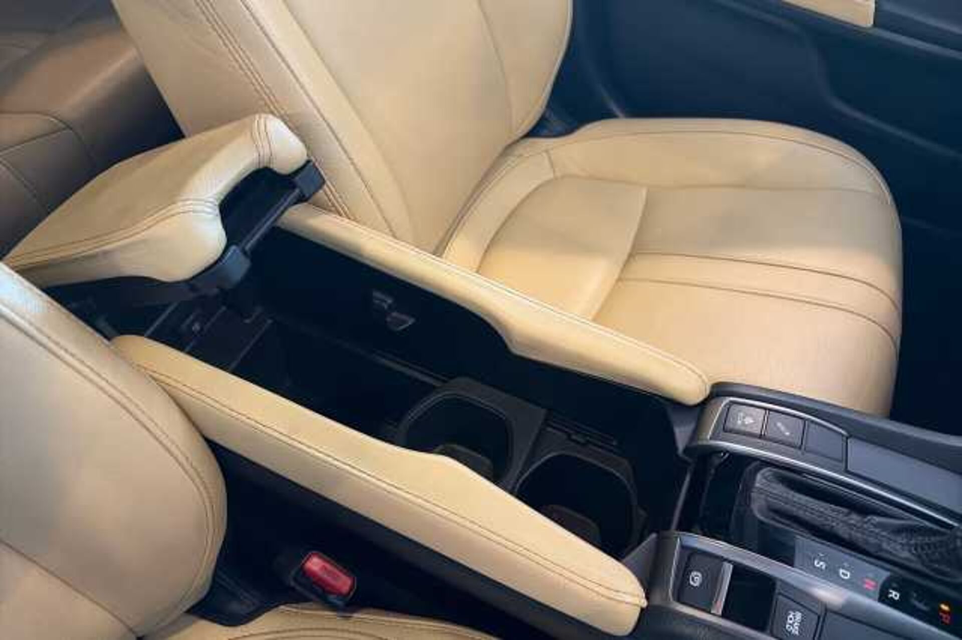Honda Civic 1.5 VTEC Turbo Sport Plus 5dr CVT 