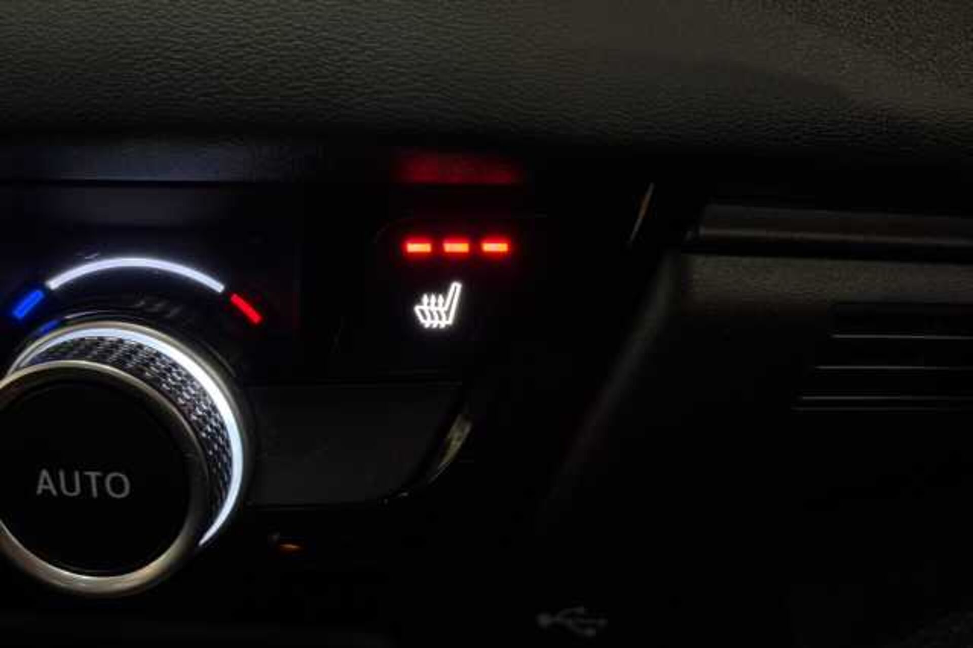 Honda HR-V Hybrid 1.5 eHEV Elegance 5dr CVT 
