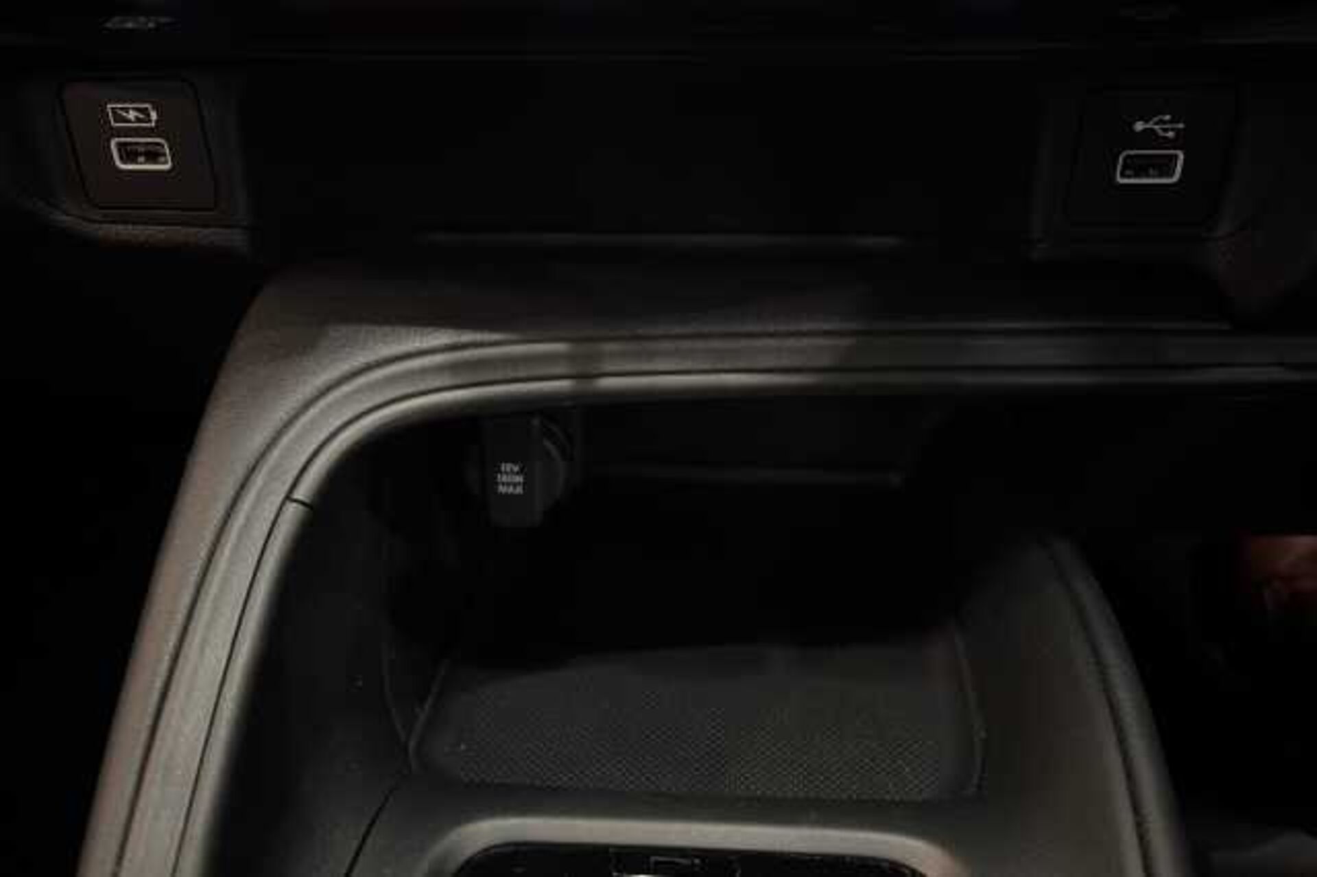 Honda HR-V Hybrid 1.5 eHEV Elegance 5dr CVT 