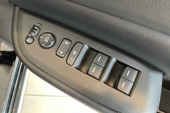 Honda Jazz e:HEV 1.5 i-MMD Hybrid Crosstar Advance 5dr eCVT 