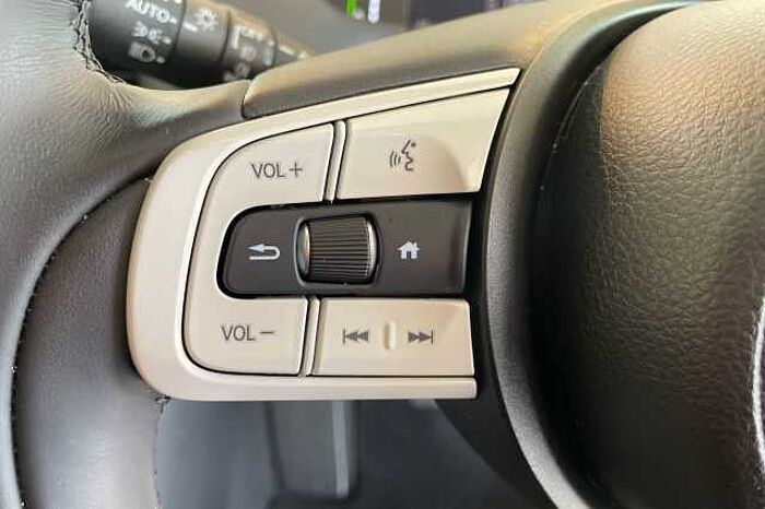 Honda Jazz e:HEV 1.5 i-MMD Hybrid Crosstar Advance 5dr eCVT 