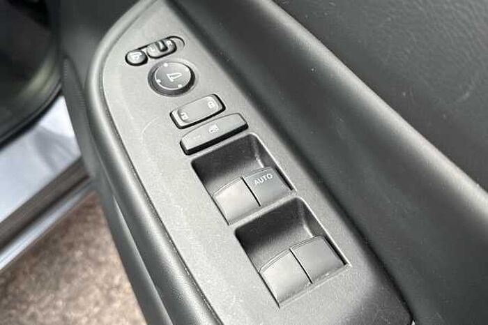 Honda Jazz e:HEV 1.5 i-MMD Hybrid SR 5dr eCVT 