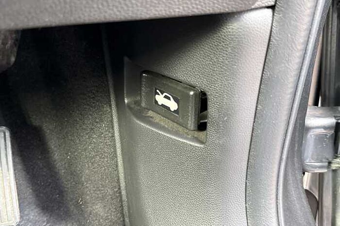 Honda Jazz e:HEV 1.5 i-MMD Hybrid SR 5dr eCVT 