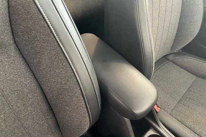 Honda Jazz e:HEV 1.5 i-MMD Hybrid SR 5dr eCVT 