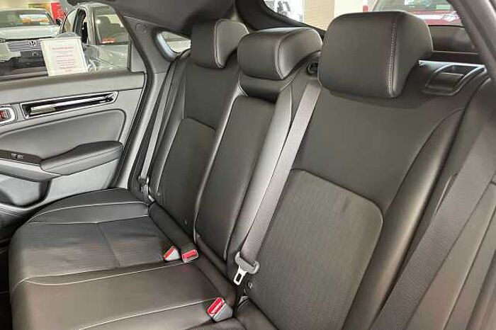 Honda Civic e:HEV 2.0 eHEV Advance 5dr CVT 