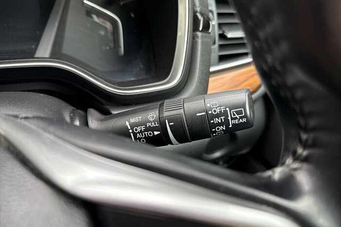 Honda CR-V 1.5 VTEC Turbo SE 5dr 2WD 