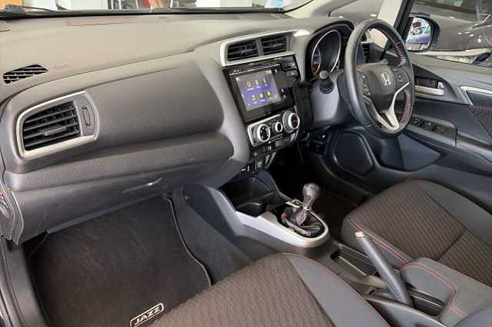 Honda Jazz 1.5 i-VTEC Sport Navi 5dr 