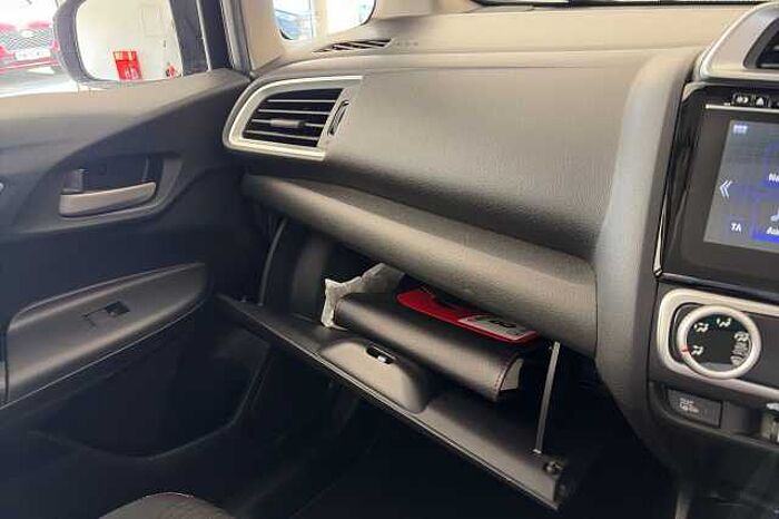 Honda Jazz 1.5 i-VTEC Sport Navi 5dr 