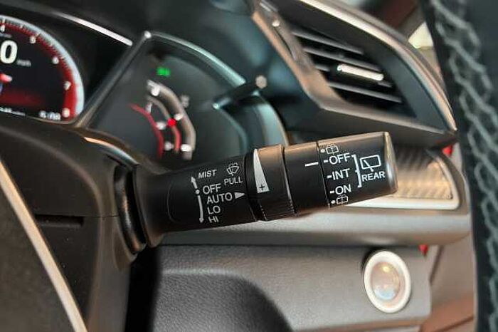 Honda Civic 1.5 VTEC Turbo Sport Plus 5dr CVT 