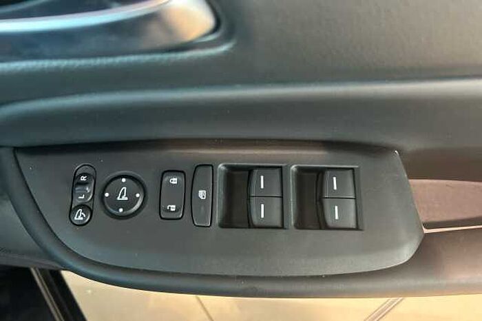 Honda Jazz Hybrid 1.5 i-MMD Hybrid Advance 5dr eCVT 